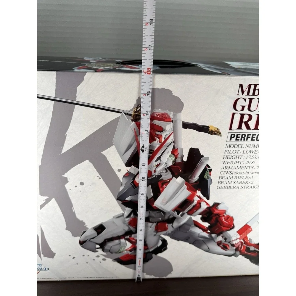 Bandai Perfect‎ Grade 1/60 Scale MBF-P02 Gundam Astray Red Frame Model Kit